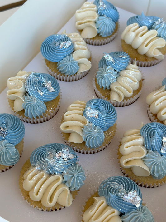 its giving Elsa ❄️ cuppies